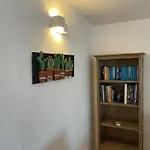 Naumachos Villa *