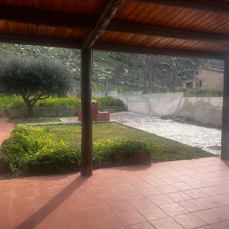 Naumachos Villa